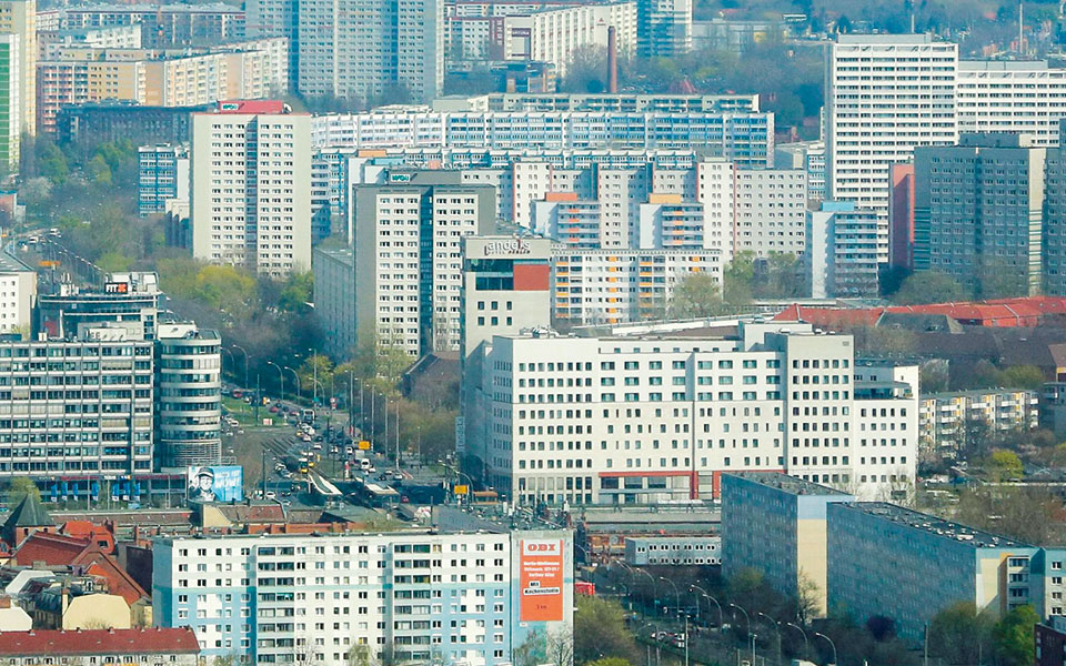 μειώνουν-τα-χαρτοφυλάκιά-τους-οι-ευρω-562165087