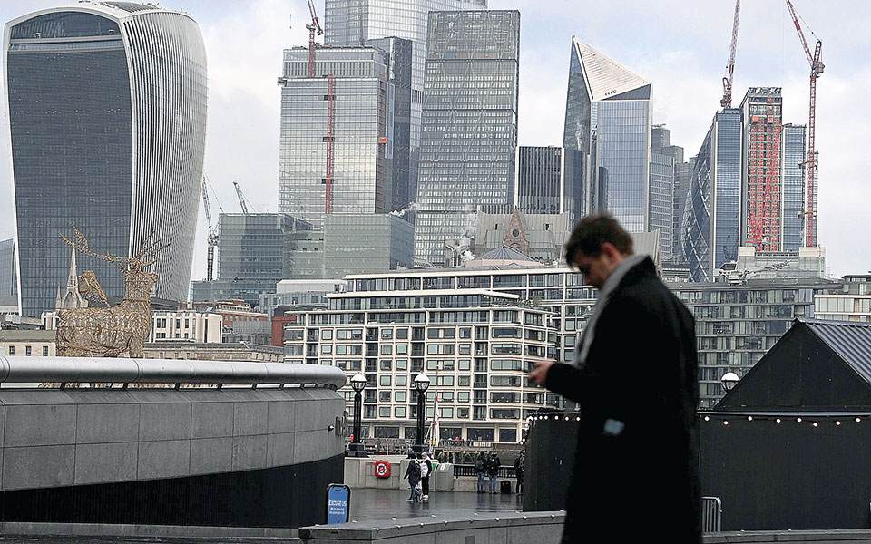 h-αντεπίθεση-του-city-to-λονδίνο-αλλάζει-του-562180726