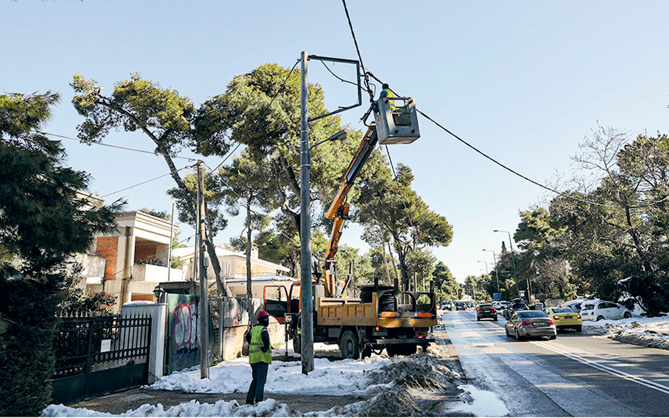 μικρές-αποζημιώσεις-για-διακοπές-ρεύ-562183492