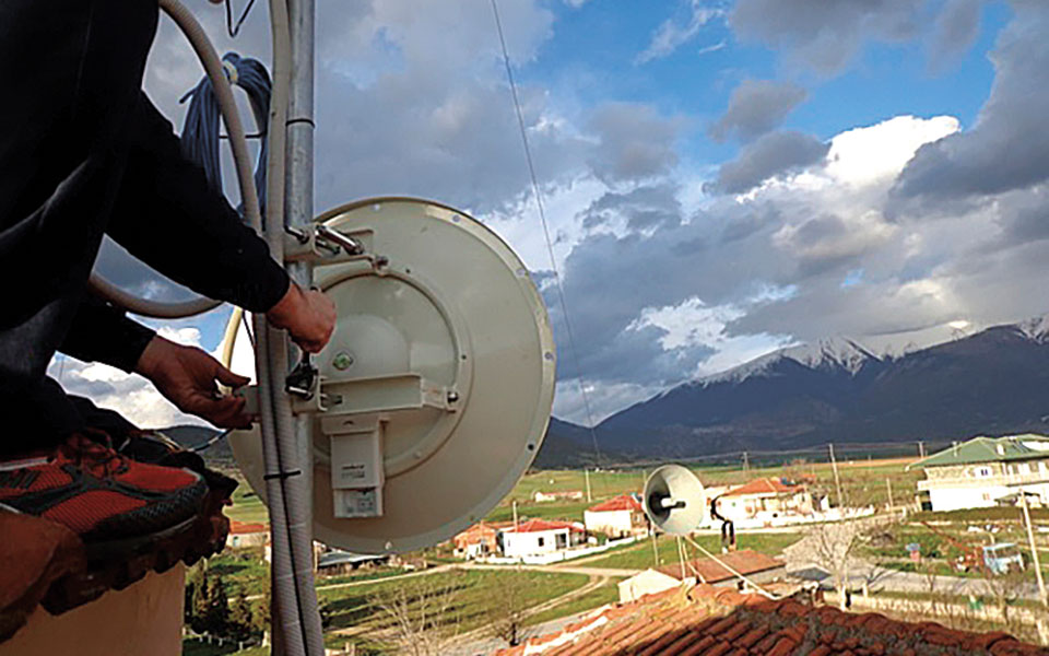 και-η-στάνη-χρειάζεται-ένα-παράθυρο-σ-562209193