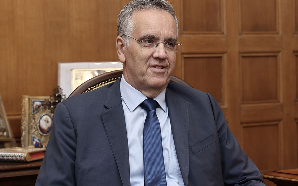 δριμύ-κατηγορώ-από-ντογιάκο-αιχμέ-562192387