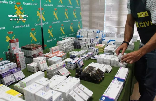 Europol: Εξαρθρώθηκε διεθνής σπείρα λαθρεμπορίου αναβολικών και φαρμάκων – Δρούσε και στην Ελλάδα-3