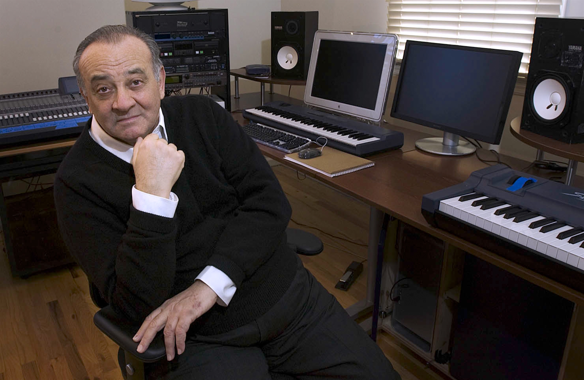 αντζελο-μπανταλαμέντι-δημιουργός-το-562184530