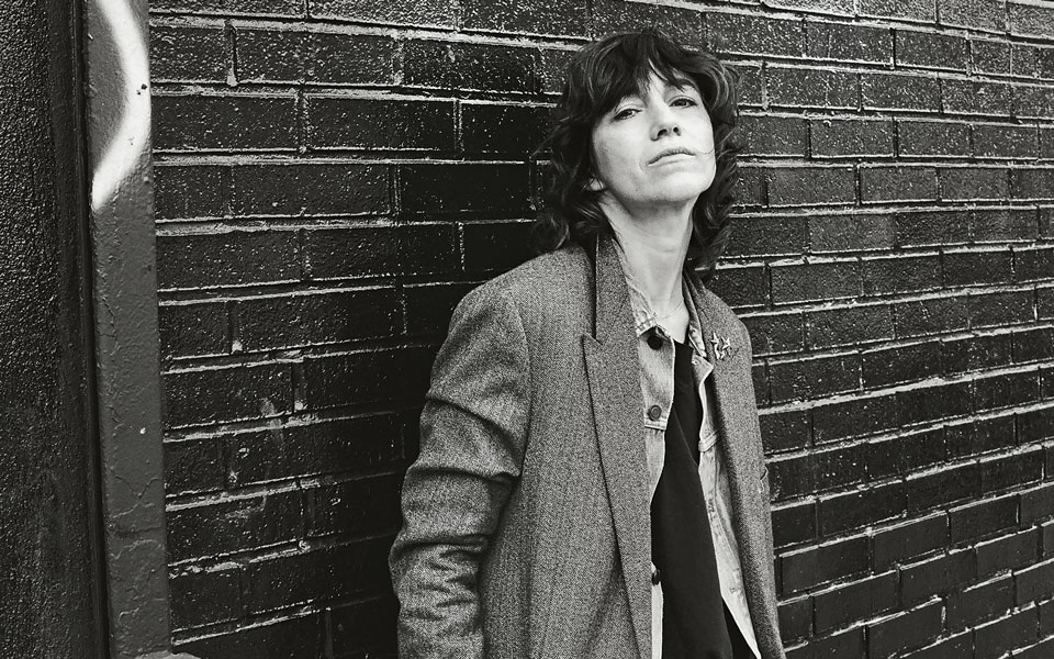 η-σαρλότ-γκενσμπούρ-στην-κ-η-μαμά-μου-562181119