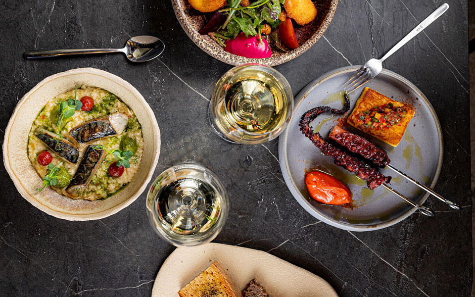 17-διευθύνσεις-για-φαγητό-μετά-τα-ψώνια-562180744