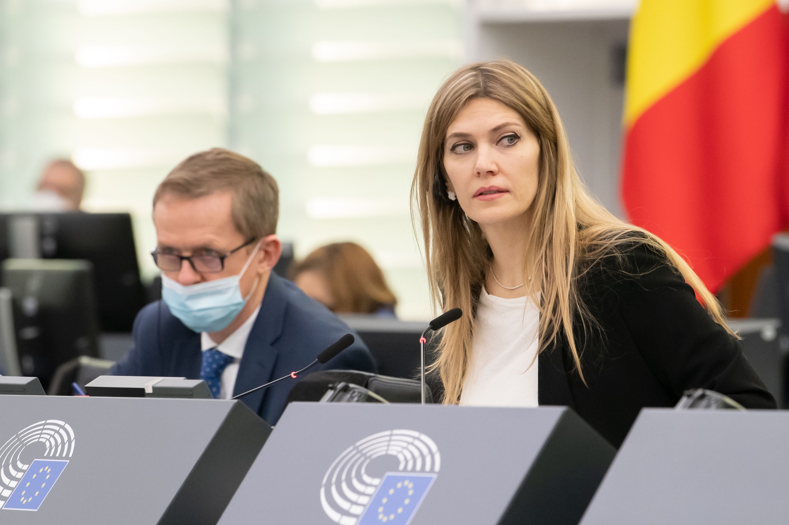 Διαβάστε στην «Καθημερινή της Κυριακής»-2