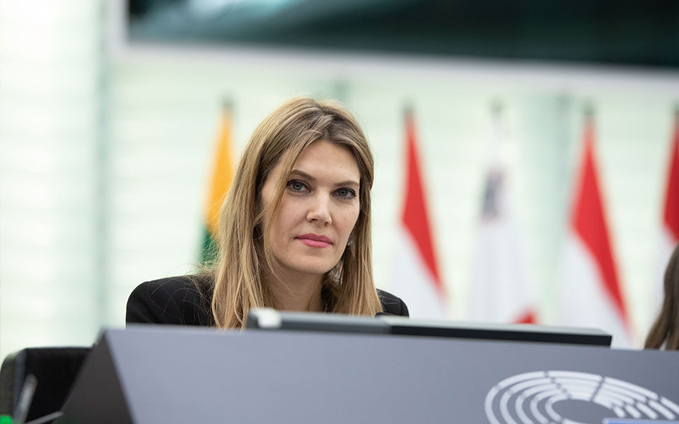 το-real-estate-της-καϊλή-από-το-κελεπούρι-στο-π-ψ-562200655