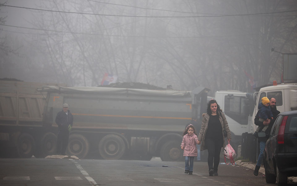 εντάσεις-στο-κόσοβο-νέα-οδοφράγματα-σ-562203148