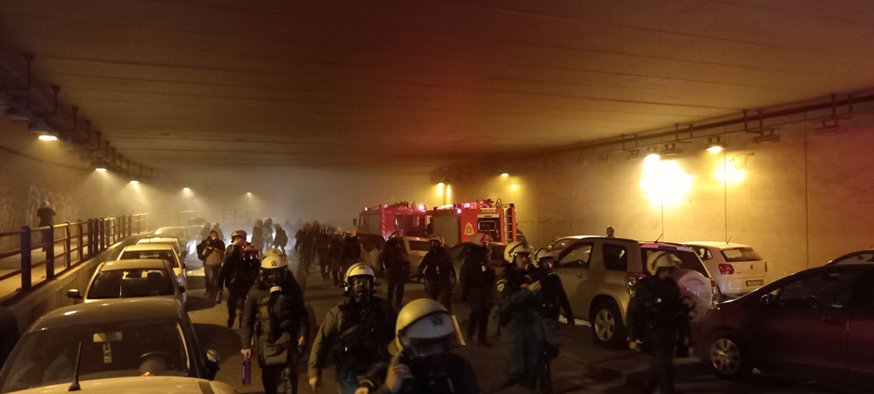 Επεισόδια στο Φάληρο πριν το ματς Ολυμπιακός – Παναθηναϊκός-12