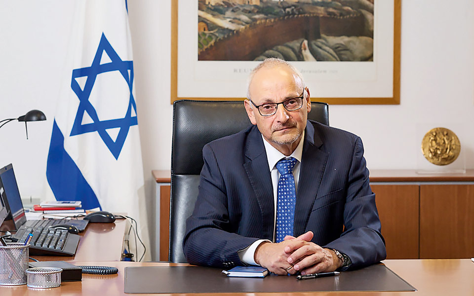 νόαμ-κατζ-στην-κ-η-τουρκία-δεν-επηρεά-562180732