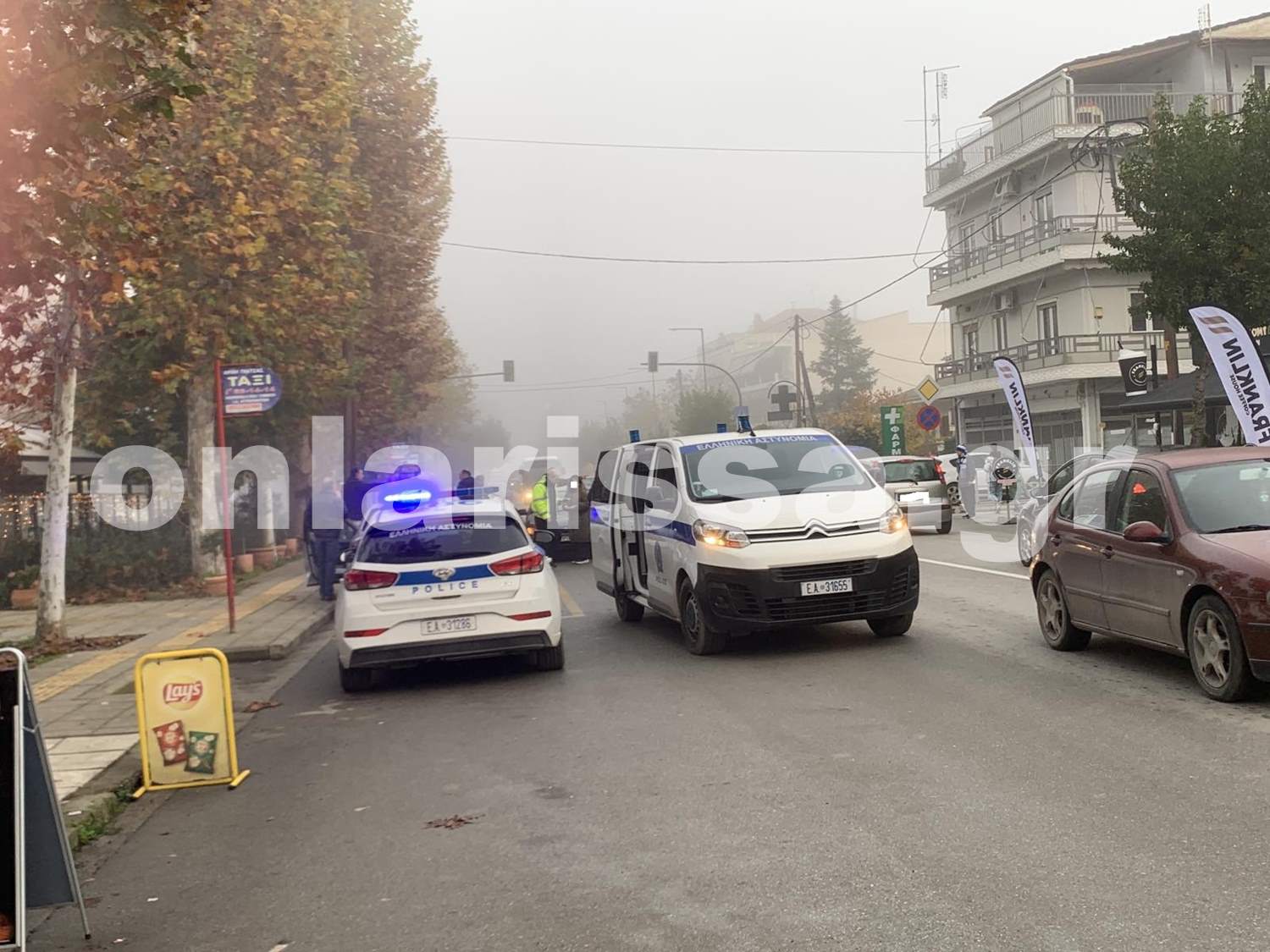 Τροχαίο ατύχημα στη Λάρισα: Μαθητής παρασύρθηκε από αυτοκίνητο-1