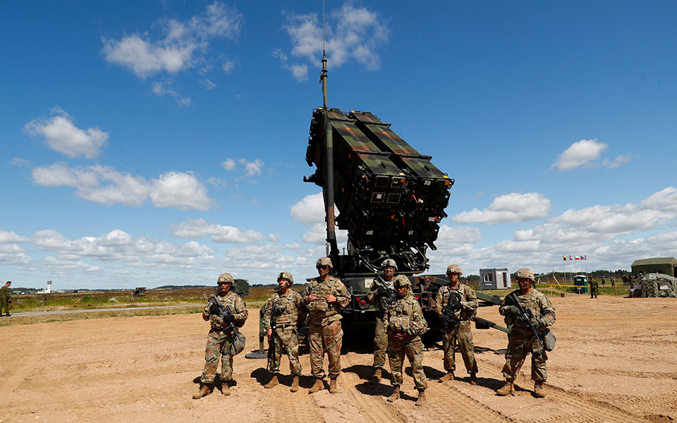 ηπα-νέα-δέσμη-στρατιωτικής-βοήθειας-σ-562196980