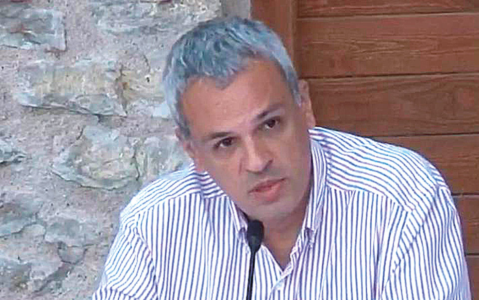 Διδάσκοντας ταυτόχρονα σε δύο έδρες-2