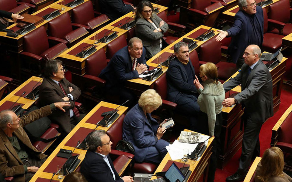 νδ-οφείλει-να-ζητήσει-συγγνώμη-ο-κ-τσί-562178056