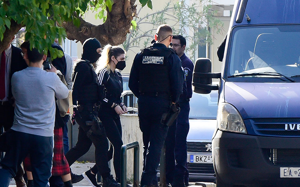 ρούλα-πισπιρίγκου-στην-ευελπίδων-για-562196320