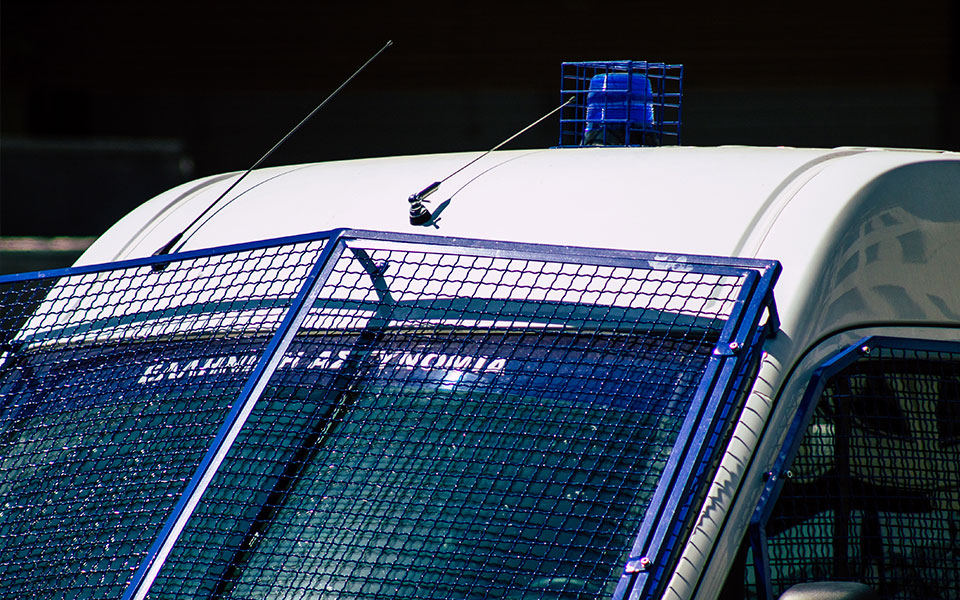 κόρινθος-προφυλακίστηκαν-δυο-μαθητέ-562188742