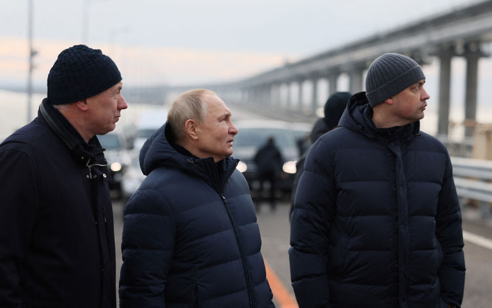 νέο-μπαράζ-πυραυλικών-επιθέσεων-στην-562171198