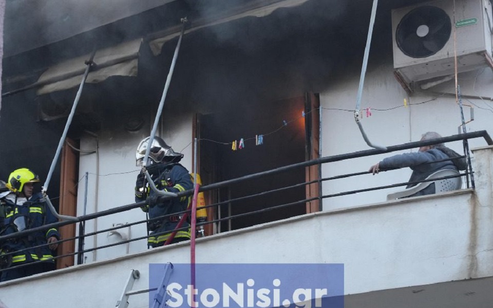 φωτιά-σε-οικία-στη-μυτιλήνη-απεγκλω-562201711