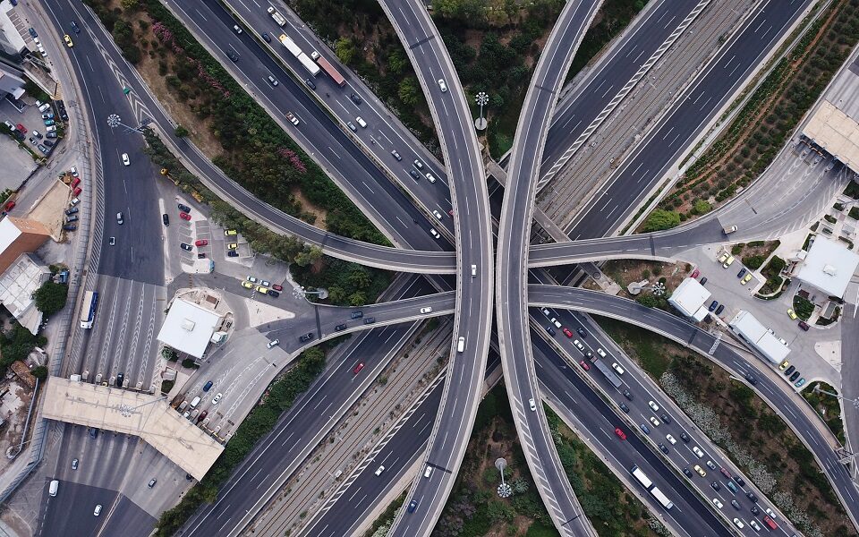 μισό-δισ-για-βελτίωση-της-οδικής-ασφάλ-562204783