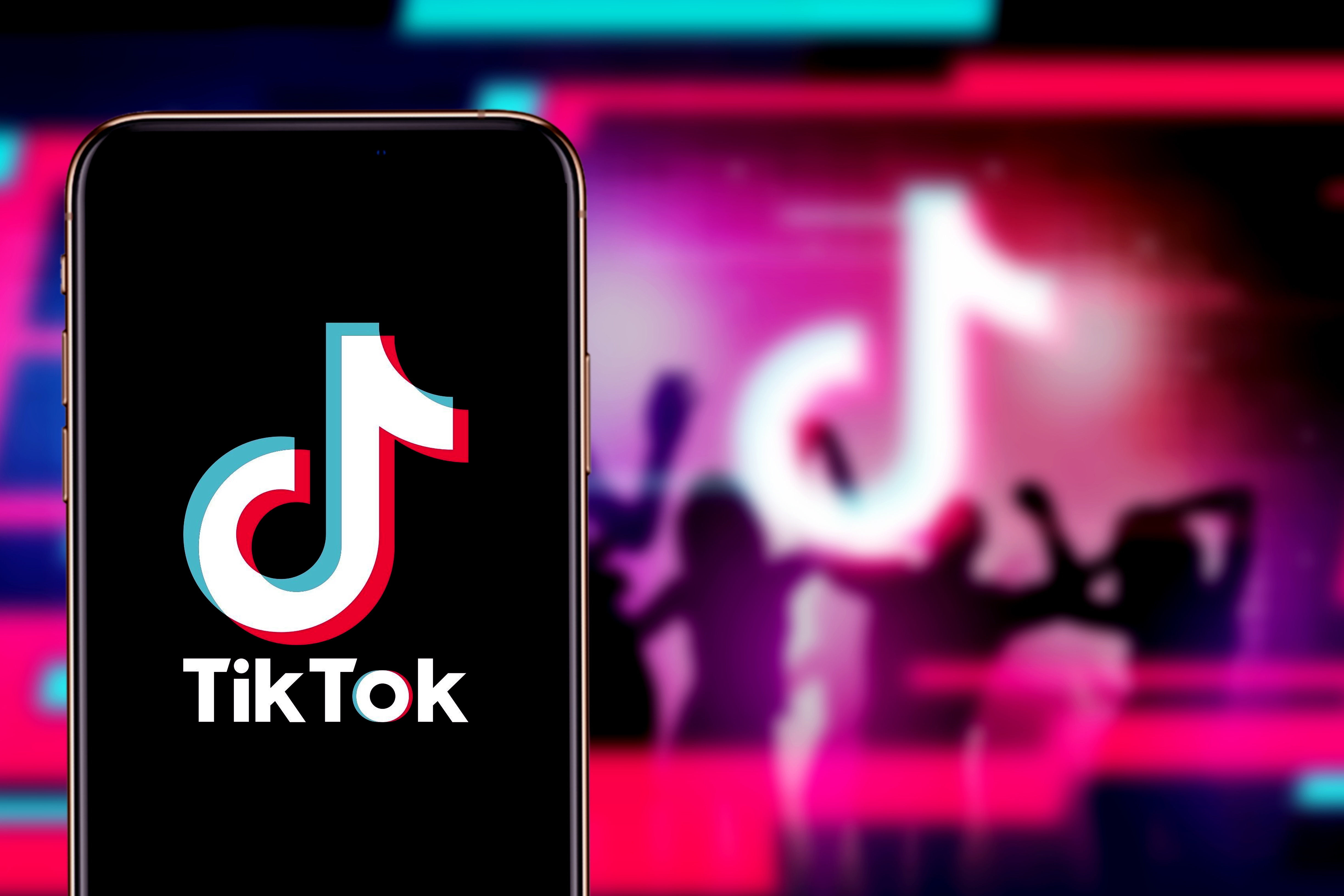 Στα άδυτα του TikTok: Ωστε θέλεις να γίνεις σταρ…-10