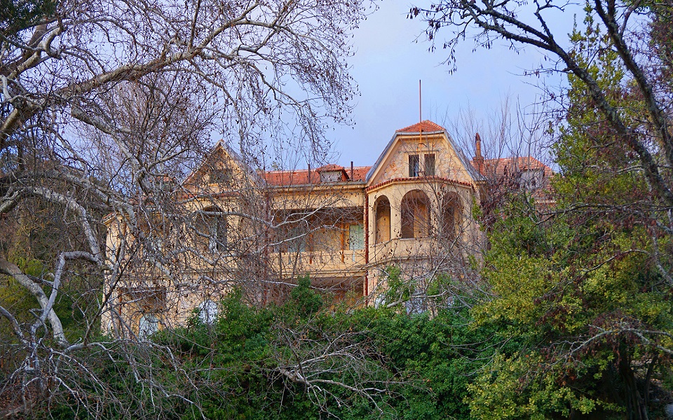 τατόι-ξεκινούν-έργα-στα-πρώην-βασιλικ-562170070