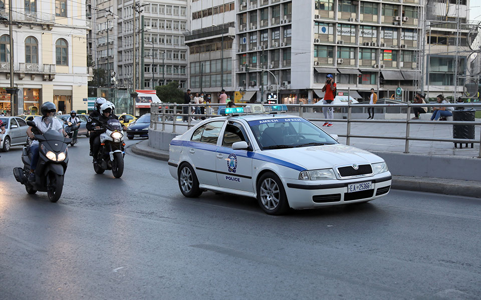 χειροπέδες-σε-23χρονο-για-κατοχή-76-κιλών-562181215