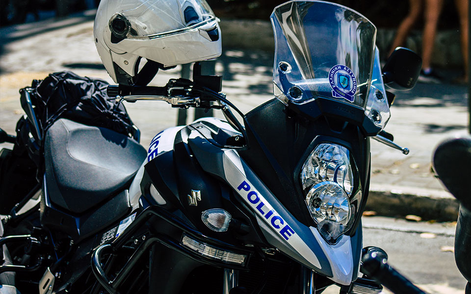 δύο-αδελφές-μαχαίρωσαν-16χρονη-στο-σύντ-562194697