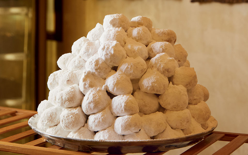 Τα Χριστούγεννα στη Στάνη κι οι παραμυθένιοι κουραμπιέδες της-1