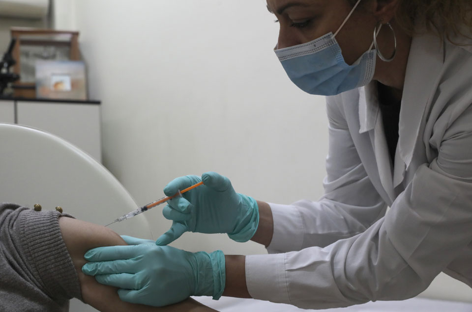 γρίπη-στο-60-η-αποτελεσματικότητα-του-ε-562176769