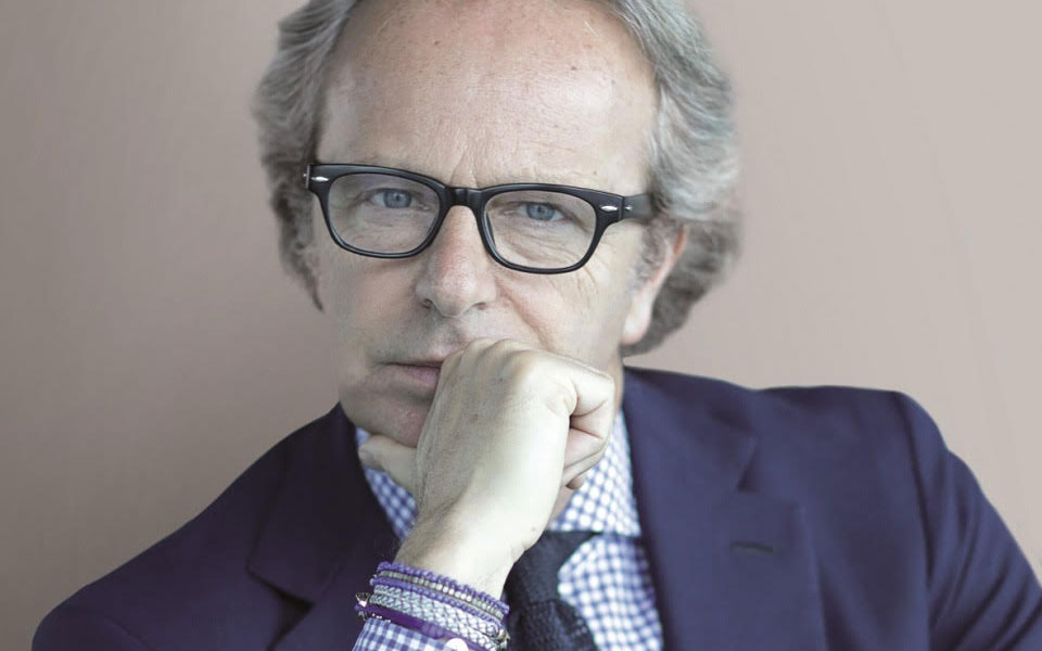 ο-ψυχολόγος-της-μόδας-που-διαβάζει-562210084