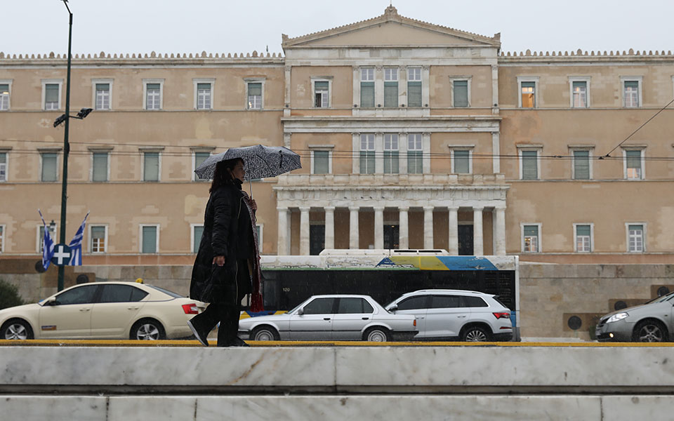 καιρός-αύριο-τοπικές-βροχές-εντονότε-562173055