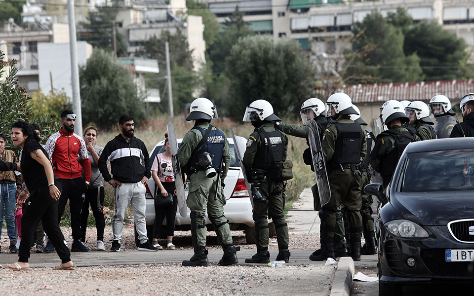 πυροβολισμός-16χρονου-ρομά-σε-εξέλιξη-η-562176928