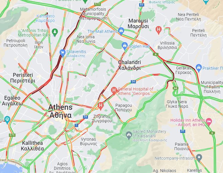 Στο «κόκκινο» η κίνηση στους δρόμους – Προβλήματα σε Αττική Οδό και Κηφισό-1