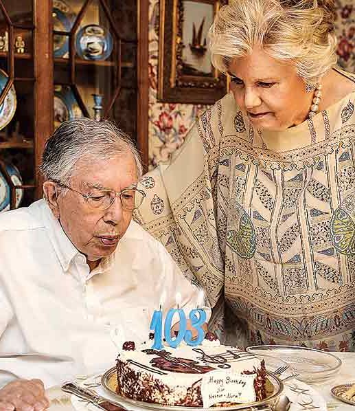 Απόστολος Πίτσος, ο επιχειρηματίας που συνέδεσε το όνομά του με κάθε ελληνικό σπίτι-1