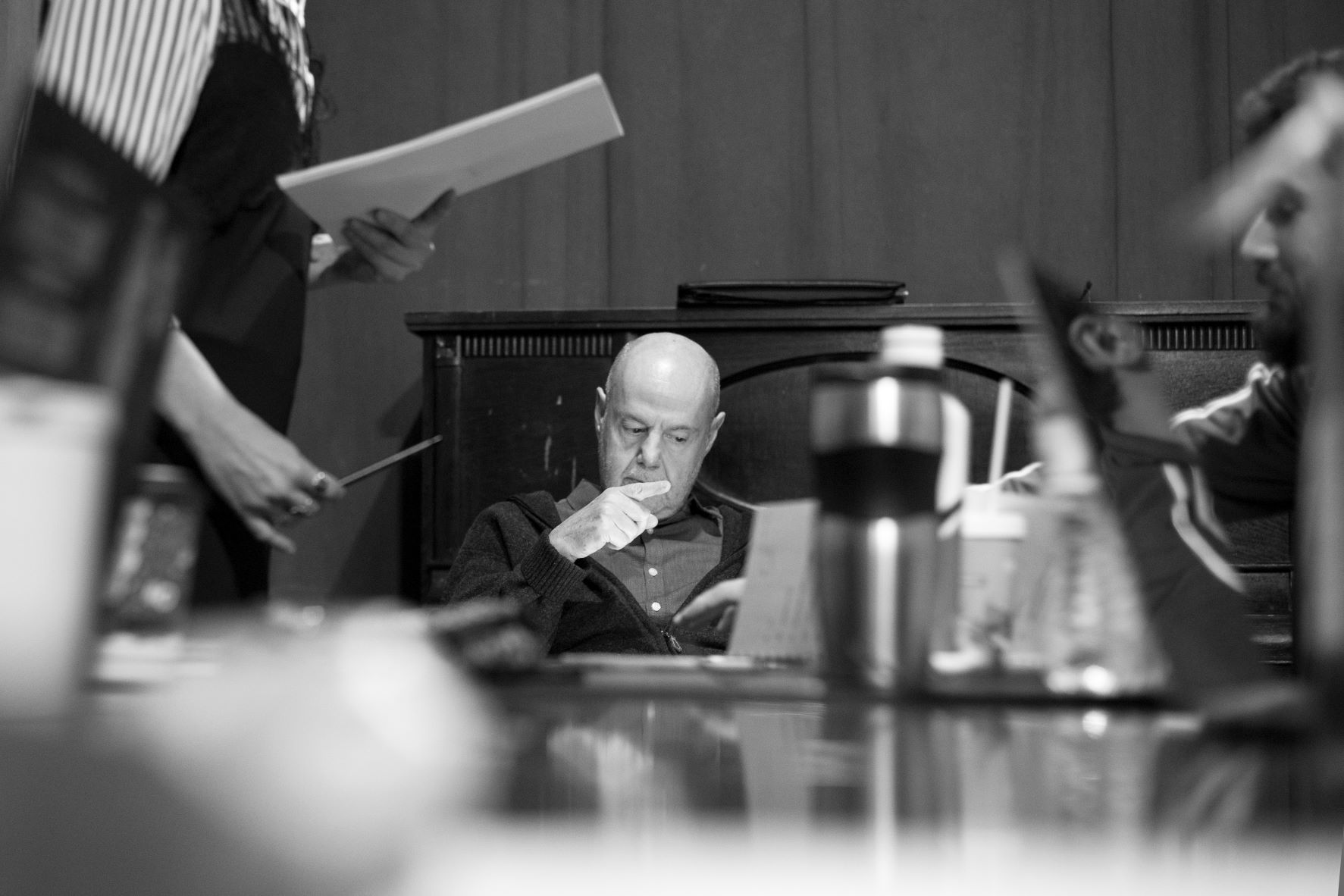 Στο σκοτεινό πανδοχείο του Καμύ-1