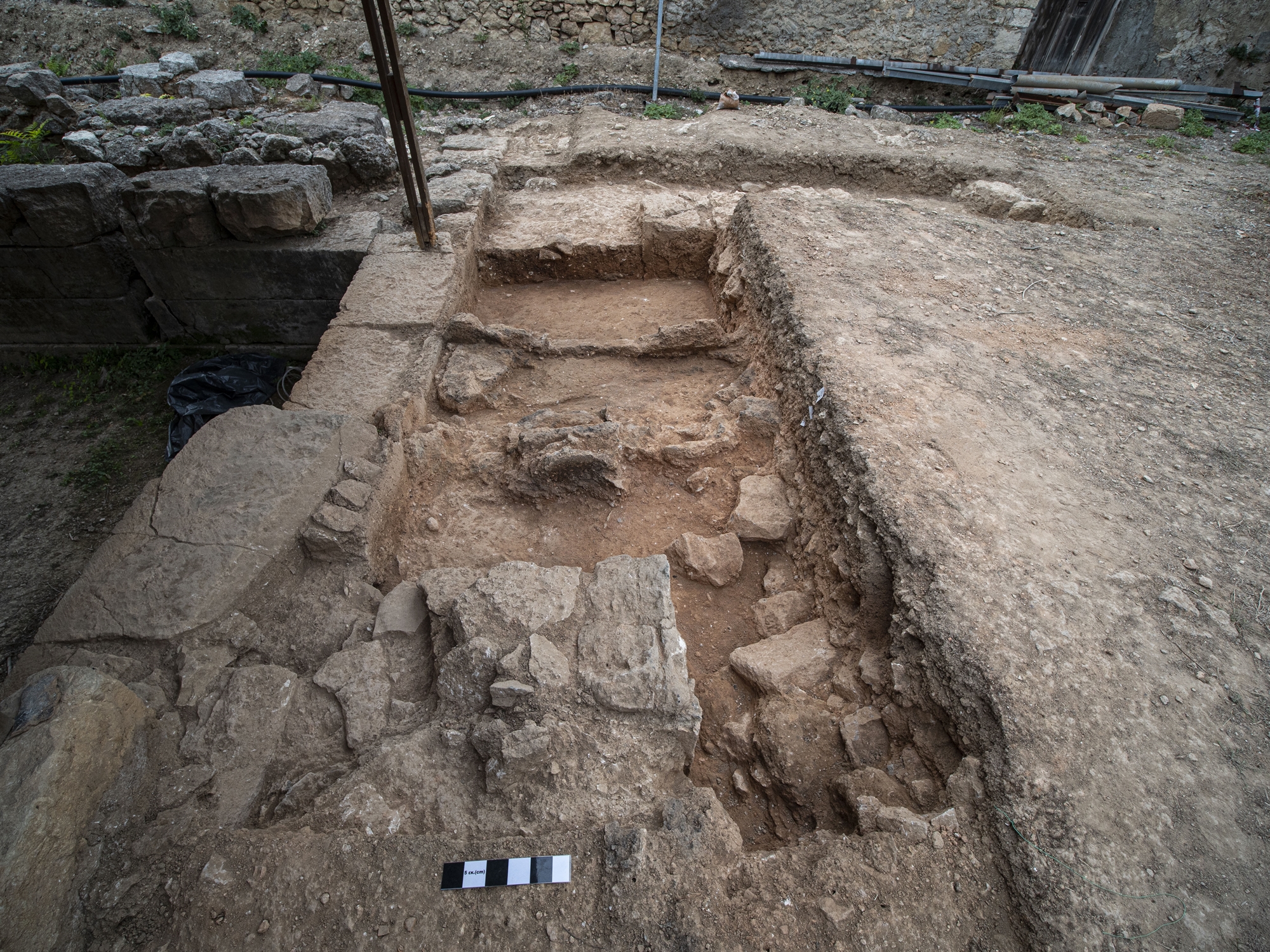 αναζητώντας-την-αίθουσα-του-θρόνου-στ-562233679