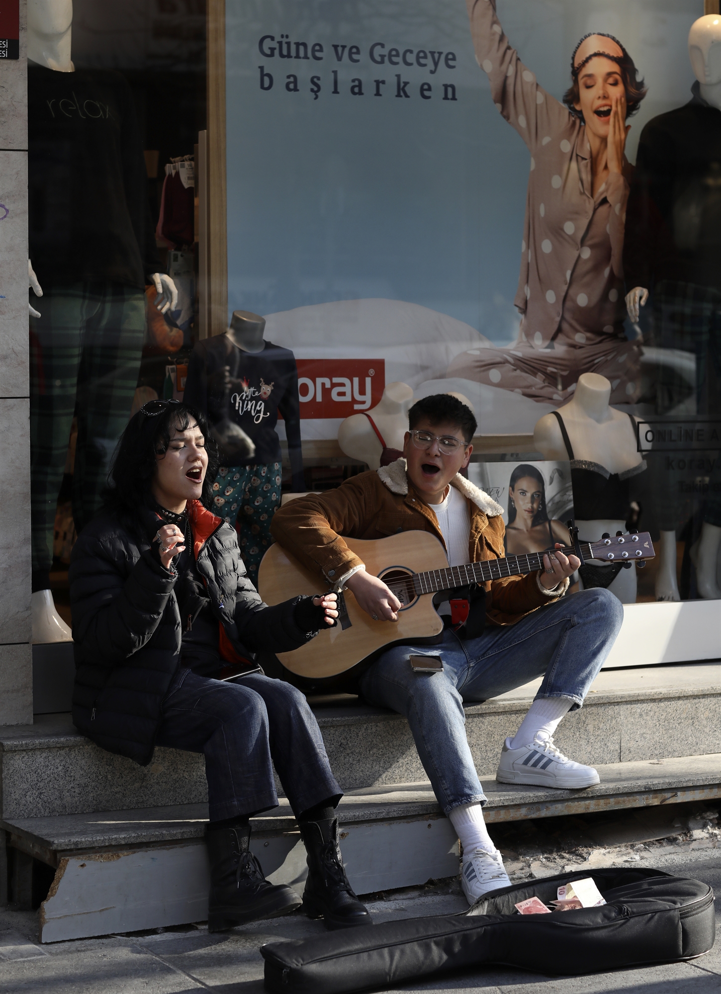 οι-νέοι-και-οι-κούρδοι-εμπόδια-για-την-562239844