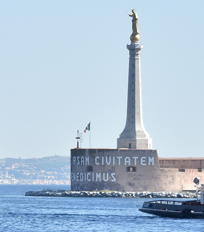 Ιταλία: Κρεμαστή γέφυρα με τη Σικελία θέλει η Μελόνι-1