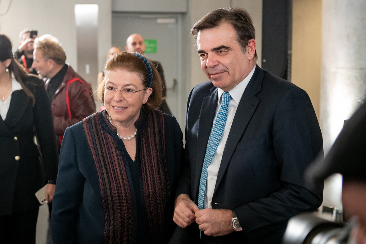 μια-βραδιά-για-τις-πολιτιστικές-πρωτε-562222183