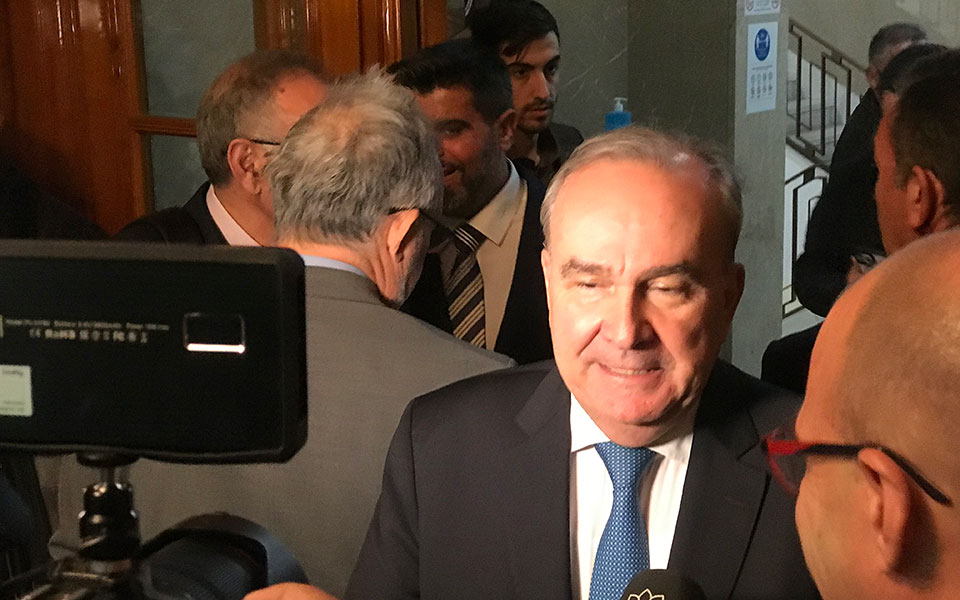 παπαθανάσης-ετοιμάζεται-σαρακοστια-562219933