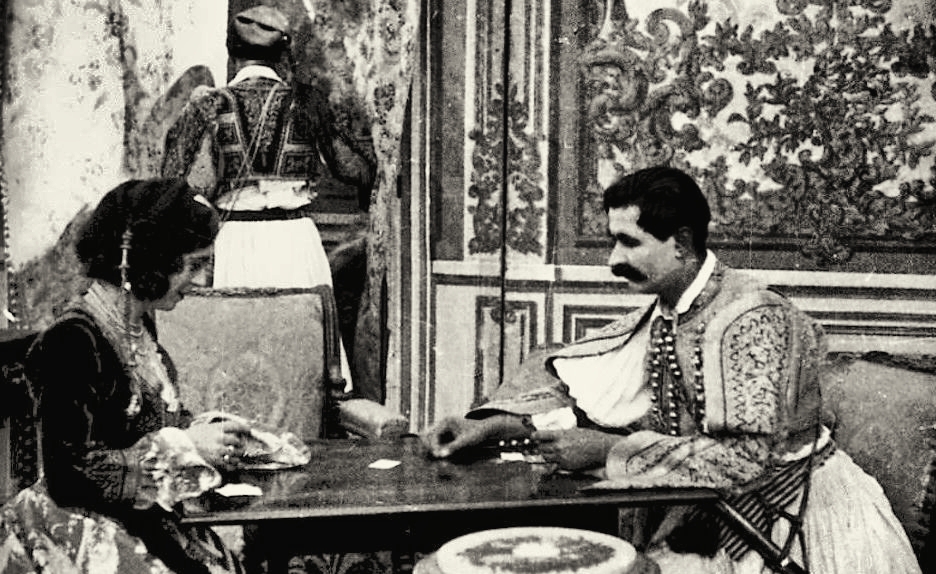 Η μοναρχία στο φόντο του ελληνικού κινηματογράφου-2