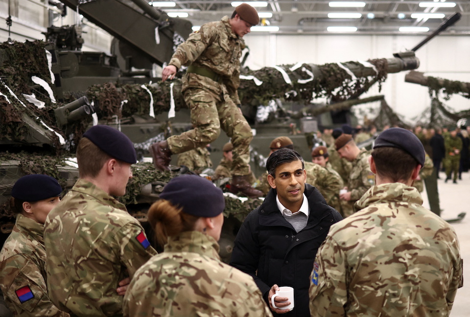 ουκρανία-βροχή-από-ρωσικούς-πυραύλου-562229596