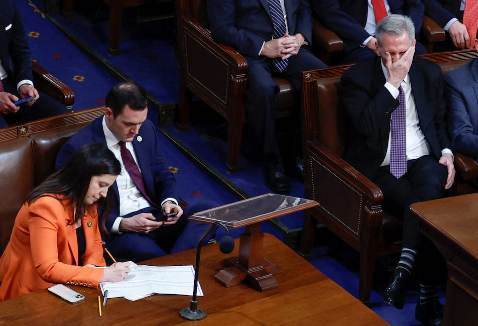 ρεπουμπλικανοί-το-αδιέξοδο-στη-βουλή-562214161