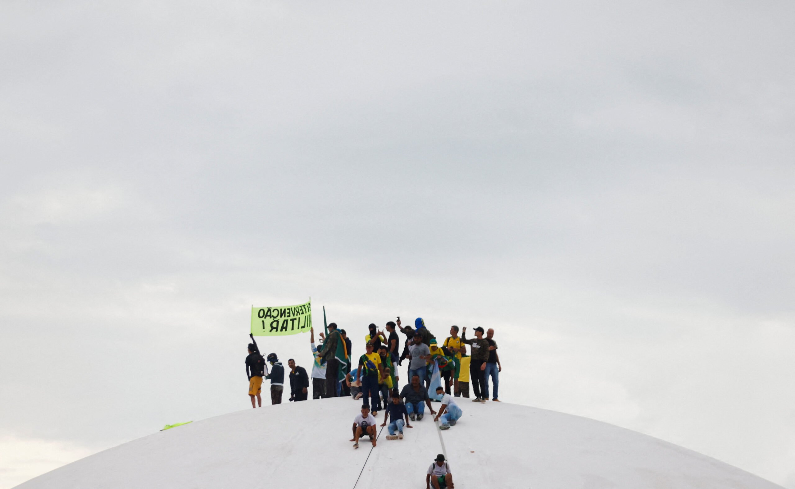 βραζιλία-explainer-h-εισβολή-των-μπολσοναρισ-562218994