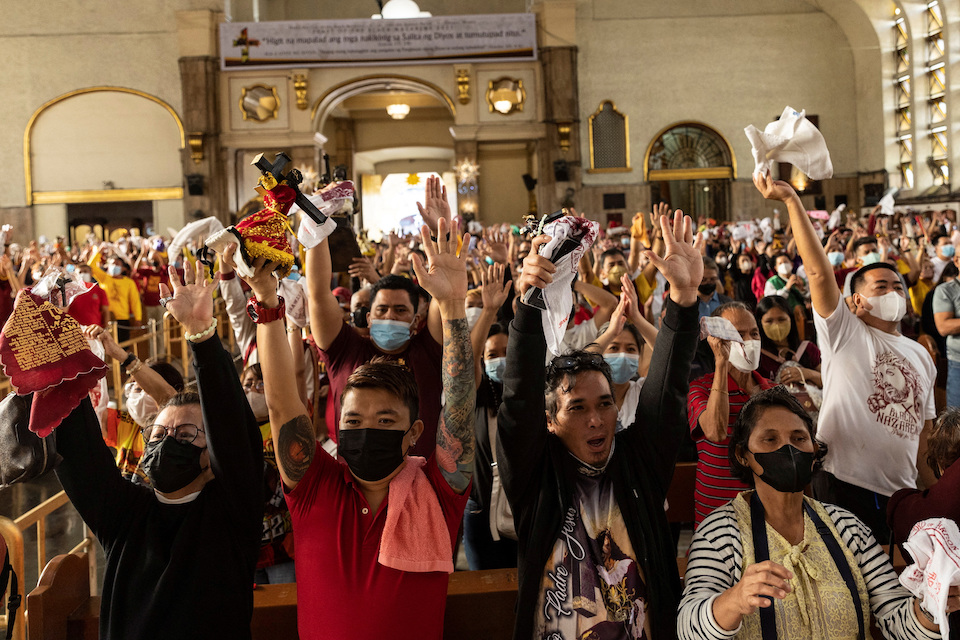 οι-φιλιππίνες-ως-παγκόσμια-εξαίρεση-562247857