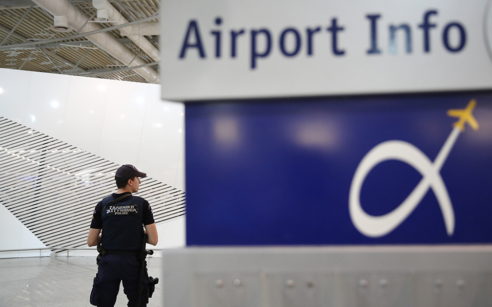 ρώσος-ο-αποστολέας-των-απειλητικών-e-mails-σ-562245919