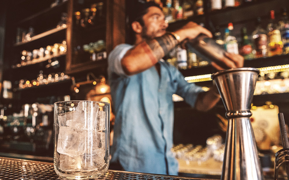 kolokotroni-9-βγαίνουμε-πρωί-και-βράδυ-σε-ένα-από-562247809