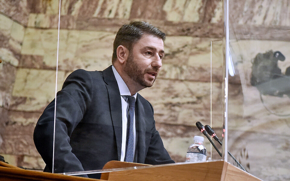 δυσαρέσκεια-στο-πασοκ-για-το-φάουλ-τ-562211980