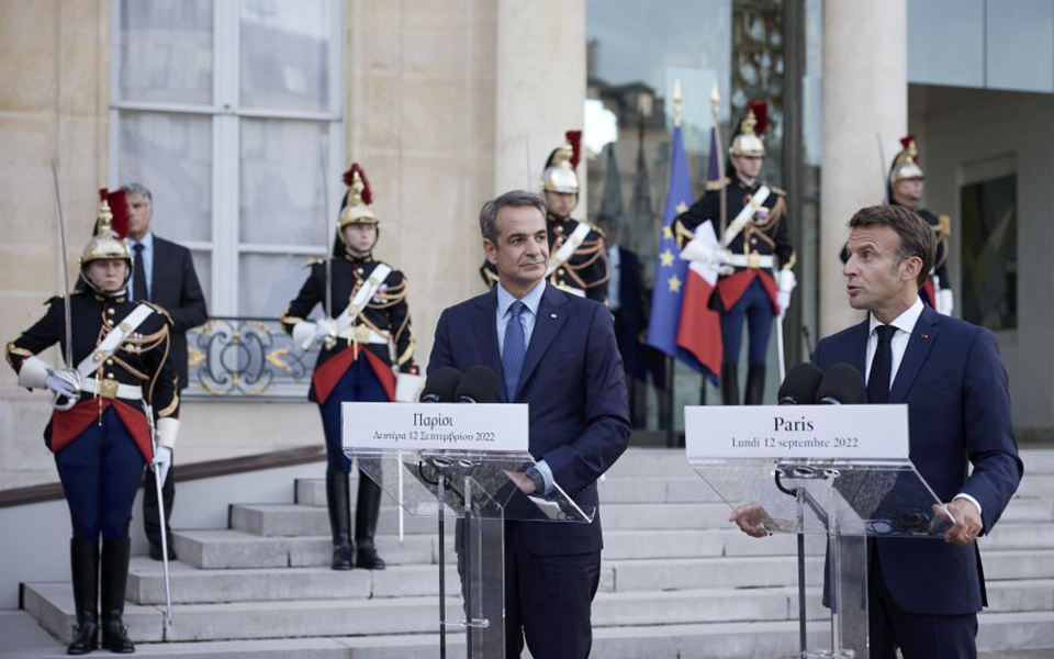 τηλεφωνική-επικοινωνία-μητσοτάκη-με-562218193