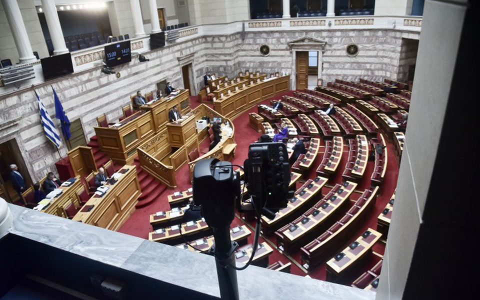 άρθρο-του-ν-αλιβιζάτου-στην-κ-δύο-αν-562219087